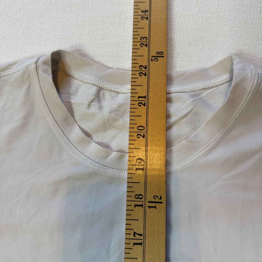 Lululemon‎ Athletica Long Sleeve Shirt Bone? Small? - Picture 7 of 9